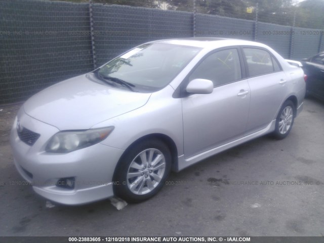 2T1BU4EE0AC366668 - 2010 TOYOTA COROLLA S/LE/XLE SILVER photo 2