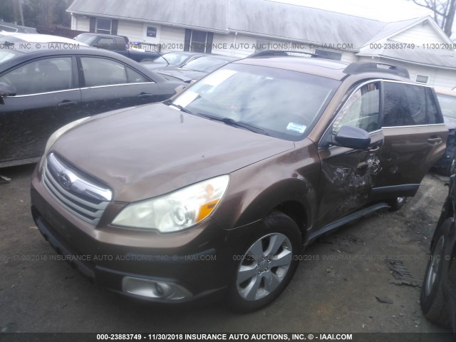 4S4BRBGC8B3330766 - 2011 SUBARU OUTBACK 2.5I PREMIUM BROWN photo 2