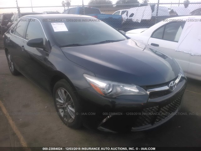 4T1BF1FK1GU141356 - 2016 TOYOTA CAMRY LE/XLE/SE/XSE BLACK photo 1