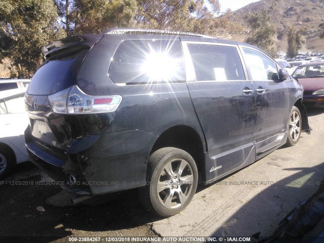 5TDXZ3DC8HS795060 - 2017 TOYOTA SIENNA SE BLACK photo 4