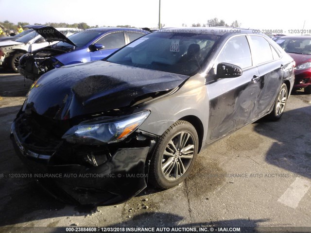4T1BF1FK4FU052170 - 2015 TOYOTA CAMRY LE/XLE/SE/XSE BLACK photo 2