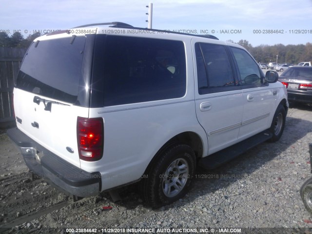 1FMRU15L72LA11756 - 2002 FORD EXPEDITION XLT WHITE photo 4