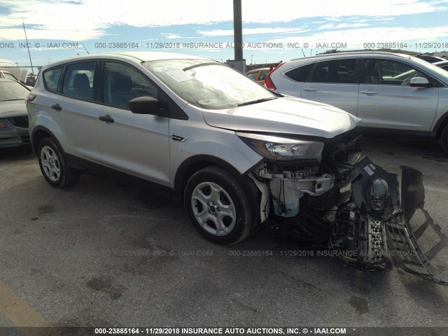 1FMCU0F73JUA07102 - 2018 FORD ESCAPE S SILVER photo 1