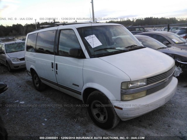 1GNDM19W3WB161286 - 1998 CHEVROLET ASTRO WHITE photo 1