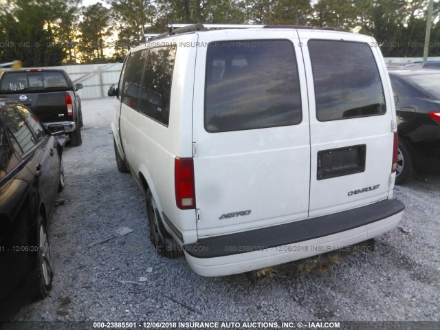 1GNDM19W3WB161286 - 1998 CHEVROLET ASTRO WHITE photo 6