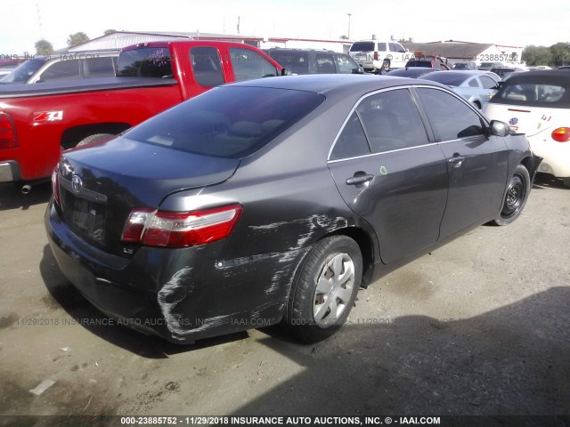 JTNBE46K973029219 - 2007 TOYOTA CAMRY NEW GENERAT CE/LE/XLE/SE GRAY photo 4