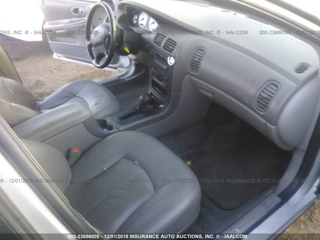2B3HD56M04H624558 - 2004 DODGE INTREPID ES/SXT ვერცხლისფერი ფოტო 5