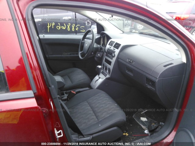 1B3HB28BX8D739333 - 2008 DODGE CALIBER RED photo 5