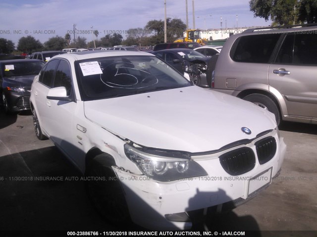 WBANV1C58AC388418 - 2010 BMW 528 XI WHITE photo 1