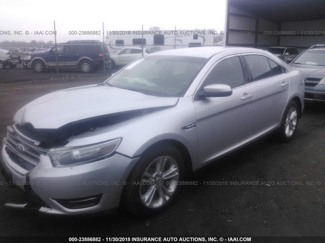 1FAHP2H87DG184506 - 2013 FORD TAURUS SEL SILVER photo 2