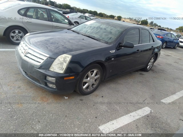 1G6DC67A060194938 - 2006 CADILLAC STS BLUE photo 2