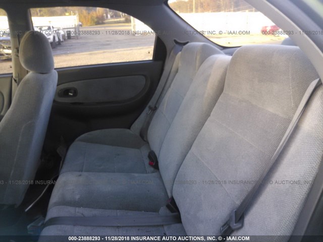 KNAFB121615074573 - 2001 KIA SEPHIA LS GRAY photo 8