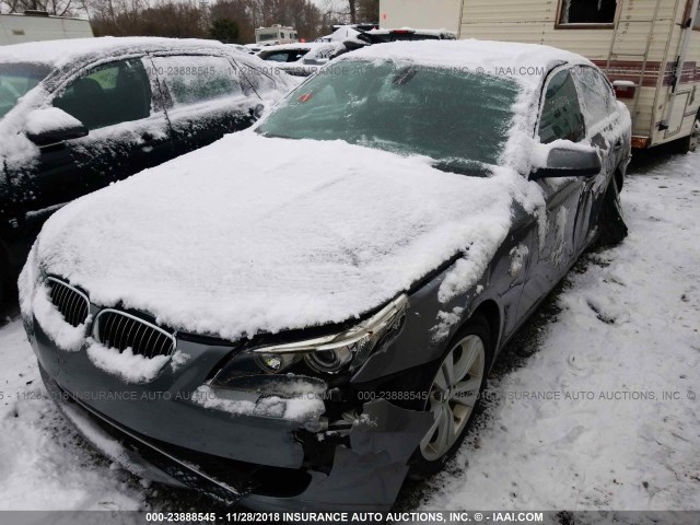 WBANV1C56AC444601 - 2010 BMW 528 XI GRAY photo 2