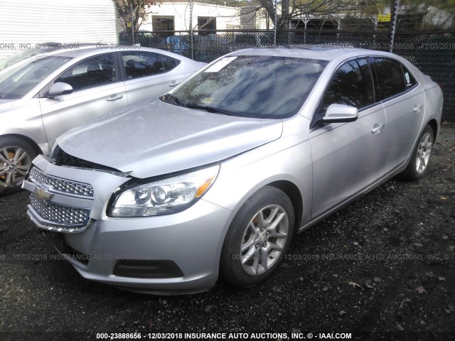 1G11D5RR6DF116015 - 2013 CHEVROLET MALIBU 1LT SILVER photo 2