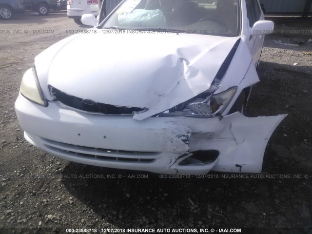 4T1BE32K13U241455 - 2003 TOYOTA CAMRY LE/XLE/SE WHITE photo 6