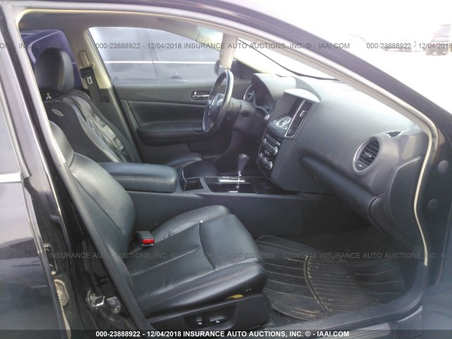 1N4AA5AP0AC824290 - 2010 NISSAN MAXIMA S/SV BLACK photo 5