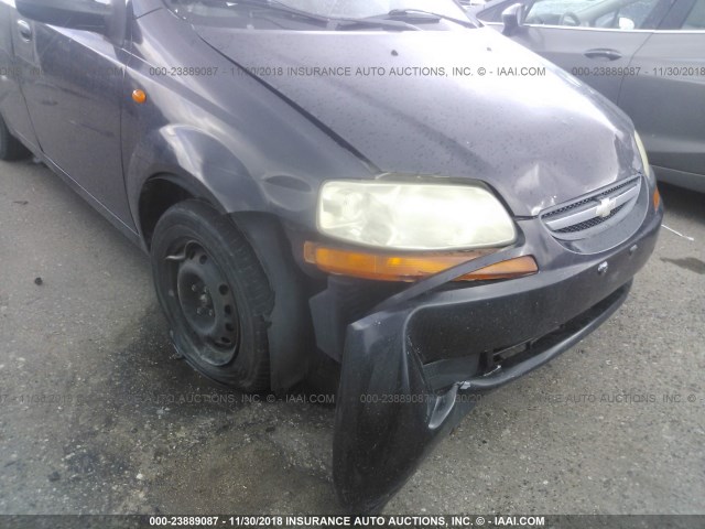 KL1TJ62614B255689 - 2004 CHEVROLET AVEO LS GRAY photo 6