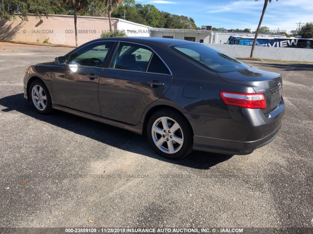 4T1BE46K99U820699 - 2009 TOYOTA CAMRY SE/LE/XLE ნაცრისფერი ფოტო 3