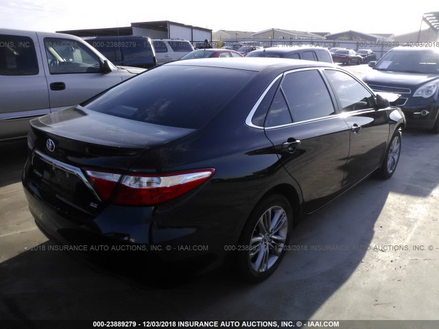 4T1BF1FK9FU041195 - 2015 TOYOTA CAMRY LE/XLE/SE/XSE 黑色 照片 4