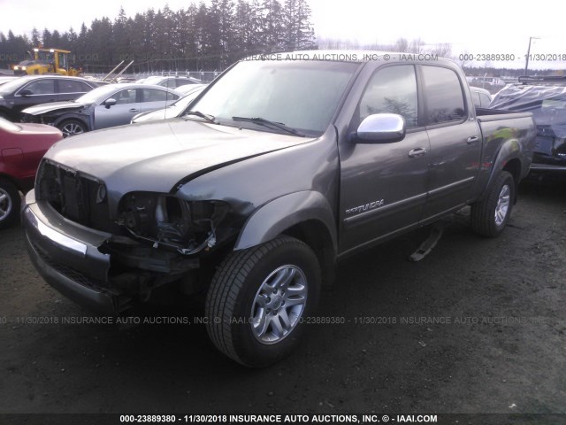 5TBET34166S504536 - 2006 TOYOTA TUNDRA DOUBLE CAB SR5 GRAY photo 2