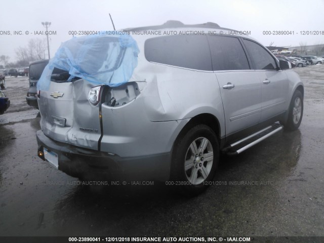 1GNLRFED6AS132565 - 2010 CHEVROLET TRAVERSE LT SILVER photo 4