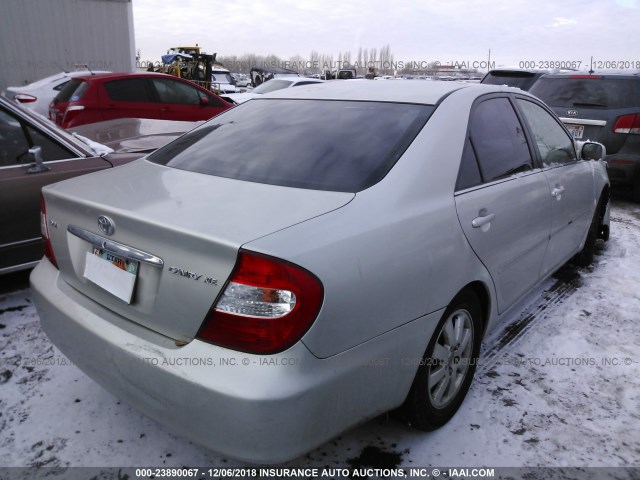 4T1BE32K93U218909 - 2003 TOYOTA CAMRY LE/XLE/SE SILVER photo 4