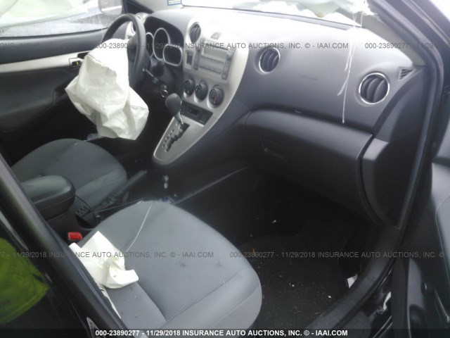 2T1KU40E29C011259 - 2009 TOYOTA COROLLA MATRIX  BLACK photo 5
