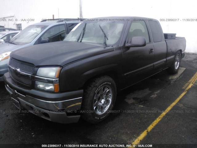 2GCEC19T531172176 - 2003 CHEVROLET SILVERADO C1500 BLACK photo 2