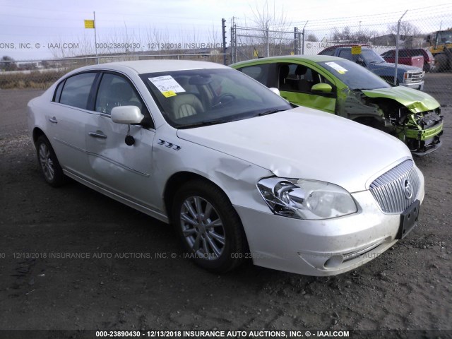 1G4HC5EM8BU141781 - 2011 BUICK LUCERNE CXL WHITE photo 1