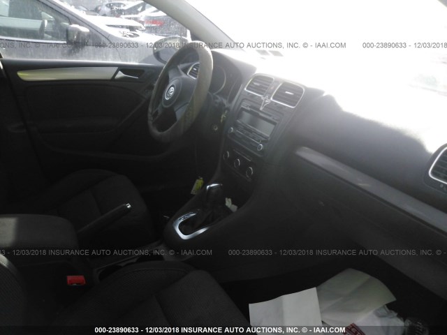 WVWDB7AJ2EW001795 - 2014 VOLKSWAGEN GOLF 黑色 照片 5