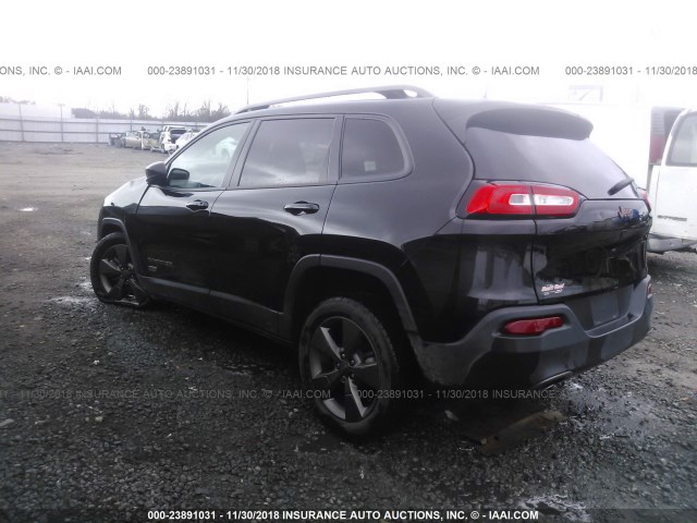 1C4PJLCB9GW355217 - 2016 JEEP CHEROKEE LATITUDE BLACK photo 3