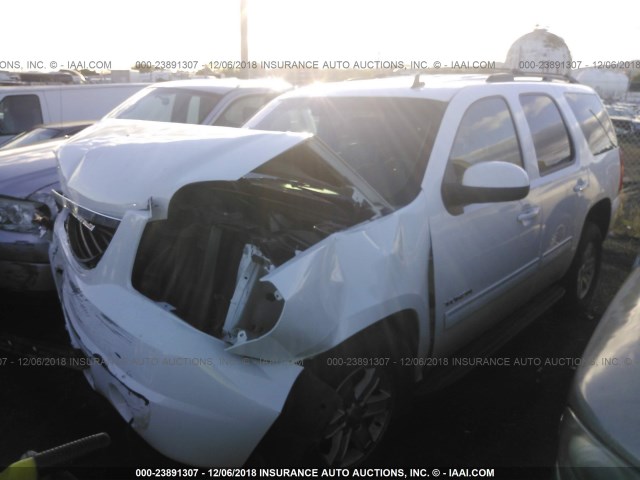 1GKS1AE09CR254511 - 2012 GMC YUKON SLE WHITE photo 2