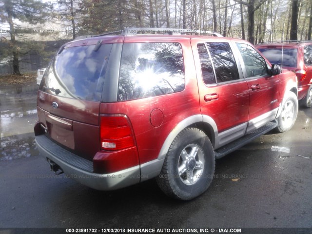 1FMDU73E42ZB95939 - 2002 FORD EXPLORER XLT RED photo 4