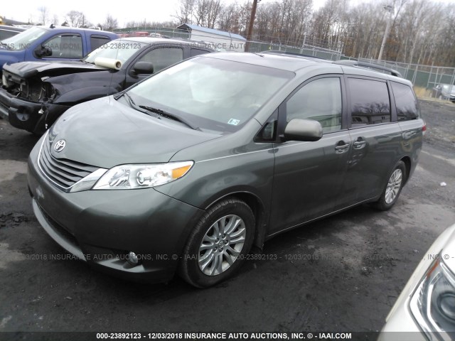 5TDYK3DC1DS361792 - 2013 TOYOTA SIENNA XLE/LIMITED TEAL photo 2