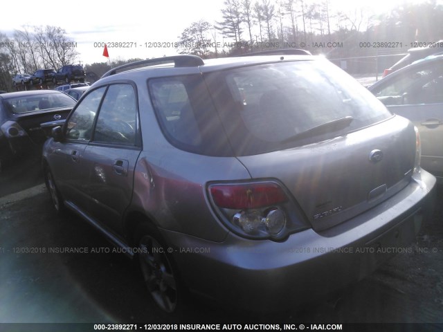 JF1GG67616G811657 - 2006 SUBARU IMPREZA 2.5I SPORTS WAGON SILVER photo 3