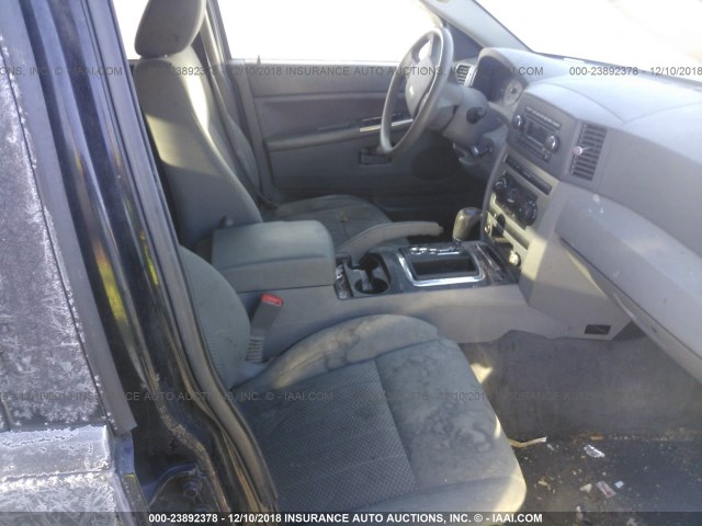 1J4GR48K76C169502 - 2006 JEEP GRAND CHEROKEE LAREDO/COLUMBIA/FREEDOM BLACK photo 5