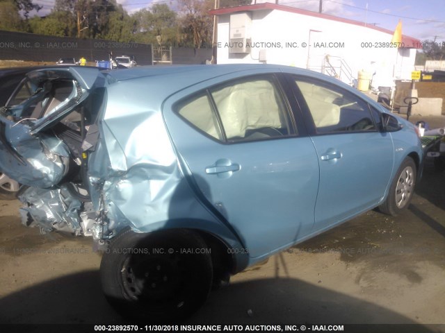 JTDKDTB35E1083528 - 2014 TOYOTA PRIUS C BLUE photo 4