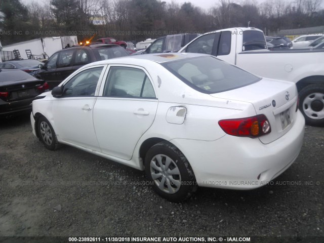 JTDBL40E59J043940 - 2009 TOYOTA COROLLA LE/XLE WHITE photo 3