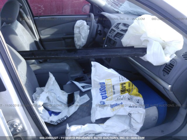 1G1ZT54844F245956 - 2004 CHEVROLET MALIBU LS SILVER photo 5