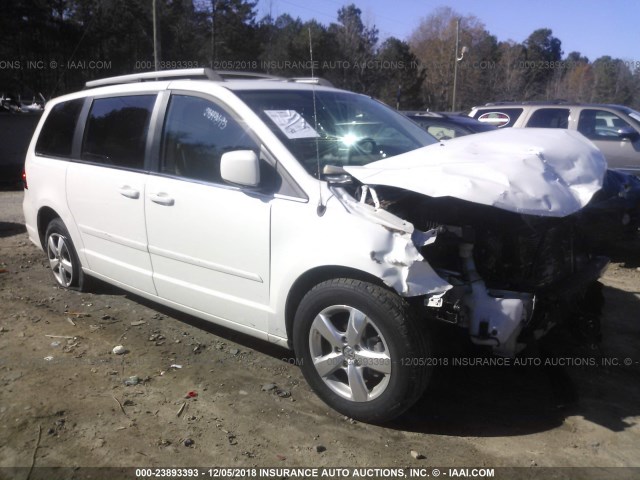 2V4RW3D14AR246265 - 2010 VOLKSWAGEN ROUTAN SE WHITE photo 1