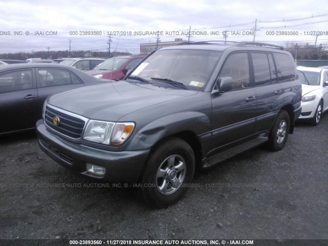 JTEHT05J612005863 - 2001 TOYOTA LAND CRUISER  GRAY photo 2