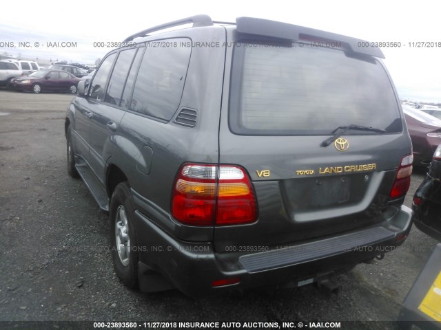 JTEHT05J612005863 - 2001 TOYOTA LAND CRUISER  GRAY photo 3