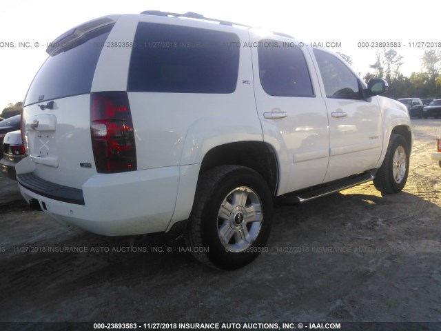 1GNFK13087R397430 - 2007 CHEVROLET TAHOE K1500 WHITE photo 4