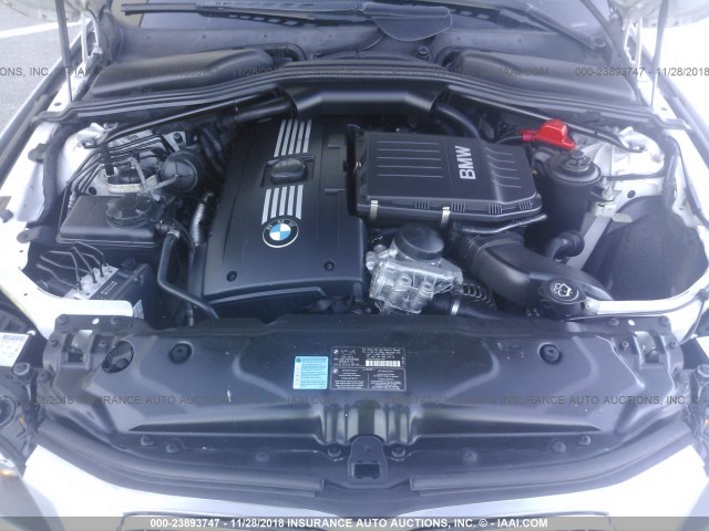 WBAPT73528CX00079 - 2008 BMW 535 XI 银色 照片 10