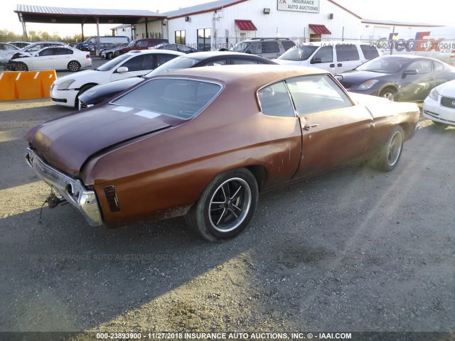 00001C37H2R534852 - 1972 CHEVROLET CHEVELLE BROWN photo 4