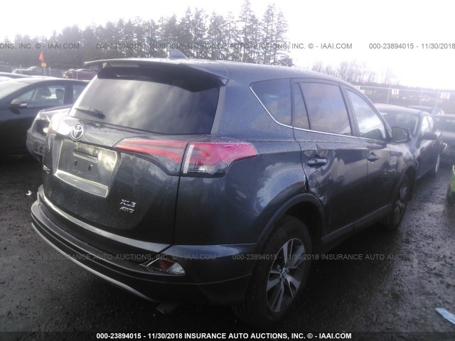 2T3RFREVXJW815253 - 2018 TOYOTA RAV4 ADVENTURE/XLE GRAY photo 4