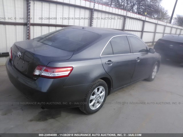 4T4BF3EK4BR214537 - 2011 TOYOTA CAMRY GRAY photo 4