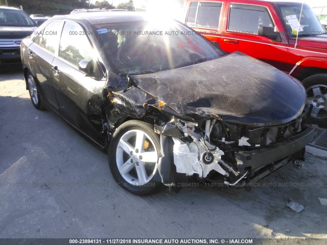 4T1BF1FK1CU598419 - 2012 TOYOTA CAMRY SE/LE/XLE BLACK photo 1