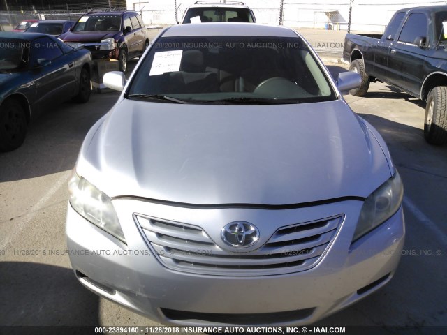 4T1BE46K48U226665 - 2008 TOYOTA CAMRY CE/LE/XLE/SE SILVER photo 6