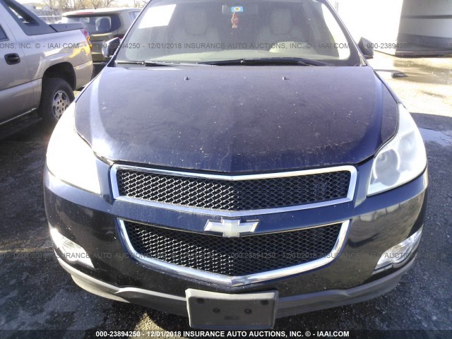 1GNKRJED6CJ316489 - 2012 CHEVROLET TRAVERSE LT BLUE photo 6